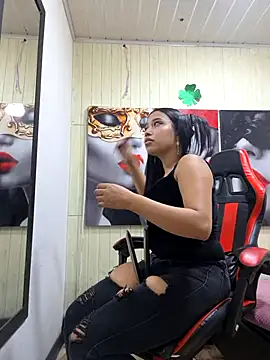 susan mooree online show from 10/04/25, 07:01