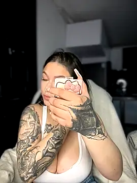 Megaan  More online show from 10/25/25, 02:41