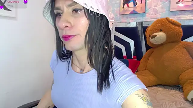 Charlotte Landry   online show from 02/03/26, 03:06