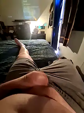 Snapshot of rexcherry69 chatting on 10/05/25, 04:00 rexcherry69 online show from 10/05/25, 04:00