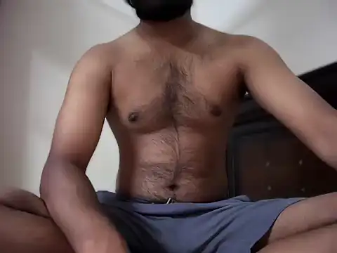 Snapshot of bossyjuicy chatting on 02/15/26, 08:38 bossyjuicy online show from 02/15/26, 08:38