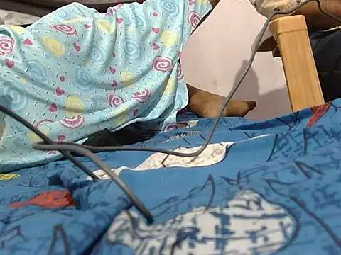 Snapshot of Nisha-telugu chatting on 10/12/25, 01:54 Nisha-telugu online show from 10/12/25, 01:54