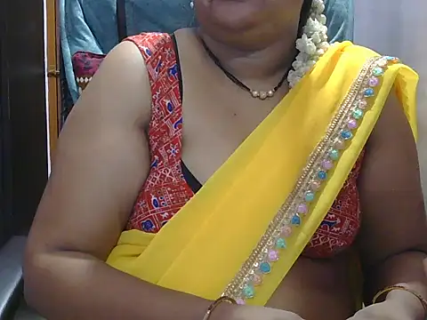 Snapshot of Nisha-telugu chatting on 04/11/26, 07:29 Nisha-telugu online show from 04/11/26, 07:29