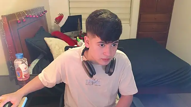 tightncuteass online show from 11/14/25, 11:57