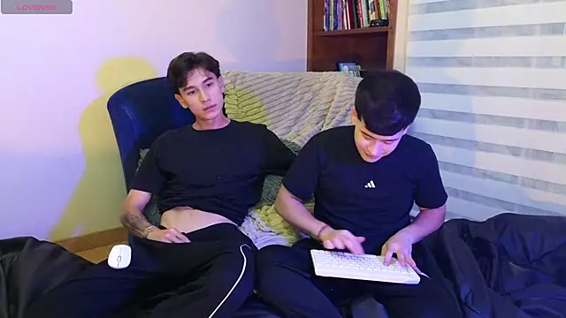 tightncuteass online show from 05/12/26, 03:47