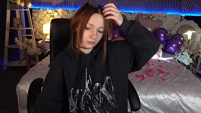 FoxyMayy online show from 02/10/26, 01:48