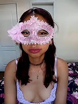 Snapshot of Fannylinda chatting on 03/21/26, 07:28 Fannylinda online show from 03/21/26, 07:28