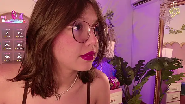 Lauuu2007 online show from 02/17/26, 08:48