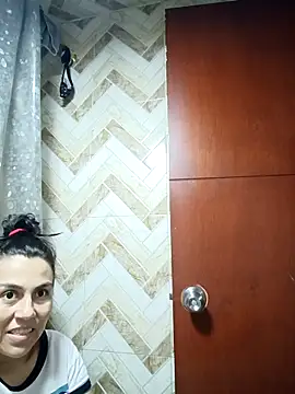 vanessa-titisM online show from 01/07/26, 02:25