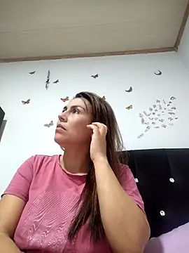 vanessa-titisM online show from 04/30/26, 03:35