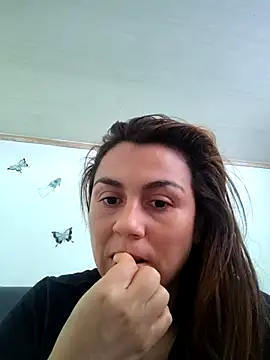 vanessa-titisM online show from 05/01/26, 05:06