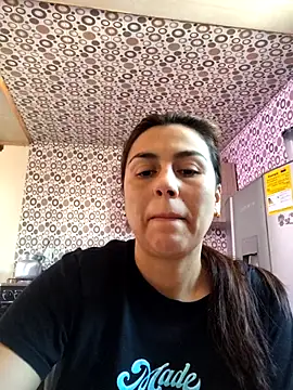 vanessa-titisM online show from 05/09/26, 02:33