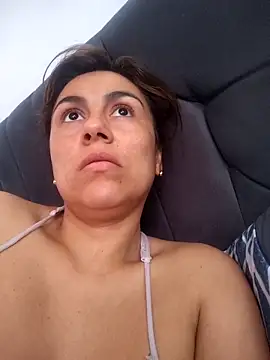 vanessa-titisM online show from 05/10/26, 05:07