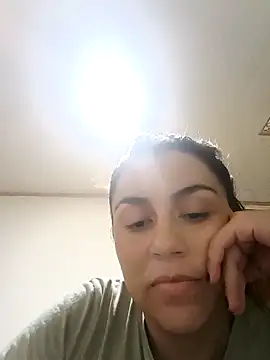 vanessa-titisM online show from 05/13/26, 01:47
