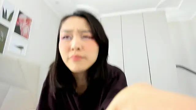 jamienyaam online show from 09/27/25, 09:09