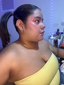 Anabelle 00  online show from 06/18/26, 04:02