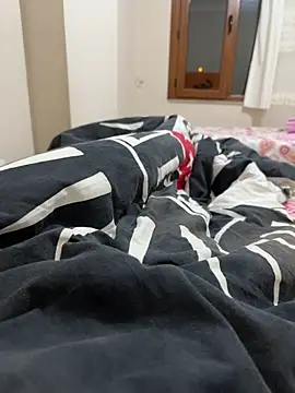 LAZ3R1 online show from 09/21/25, 09:38