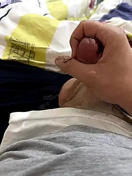 LAZ3R1 online show from 10/18/25, 05:14