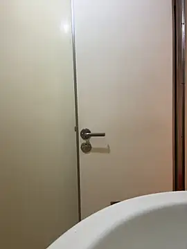 Snapshot of LAZ3R1 chatting on 03/01/26, 04:31 LAZ3R1 online show from 03/01/26, 04:31