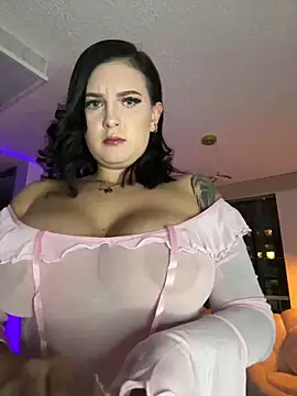 GabyMejiaa online show from 05/05/26, 12:51