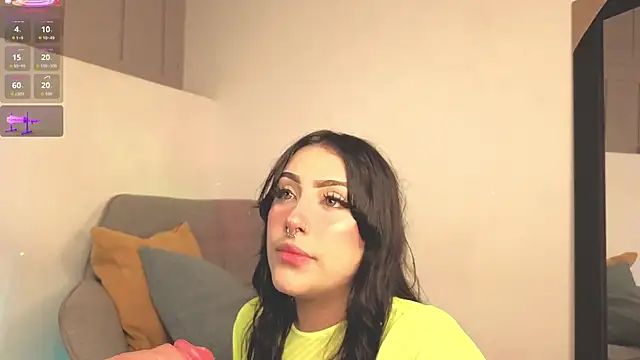 Snapshot of ashlynnlowe_ chatting on 10/15/25, 08:09 ashlynnlowe  online show from 10/15/25, 08:09