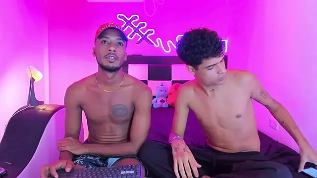 Snapshot of Lucky_boys__X chatting on 12/22/25, 06:16 Lucky boys X online show from 12/22/25, 06:16