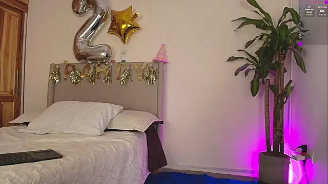 MaryMoon  online show from 05/06/26, 08:36