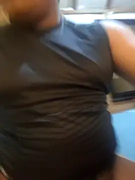 Snapshot of HappyBaseline65 chatting on 10/09/25, 11:25 HappyBaseline65 online show from 10/09/25, 11:25