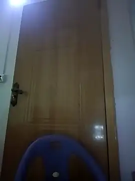 Snapshot of luy-xinh02 chatting on 09/29/25, 12:16 luy-xinh02 online show from 09/29/25, 12:16