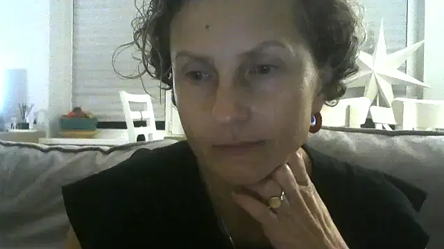 Sylira online show from 07/18/26, 12:15
