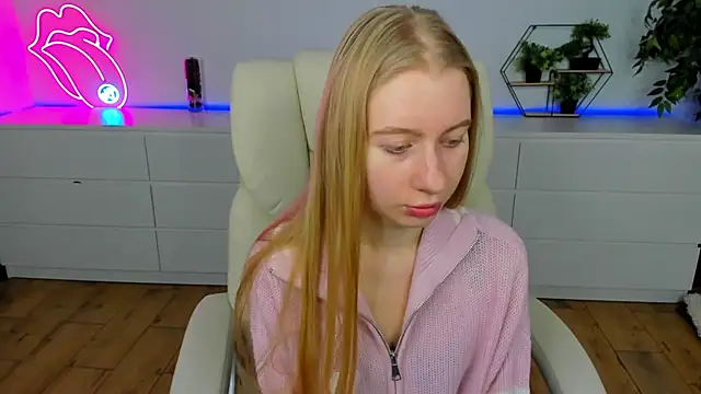 Alina Blonde online show from 02/09/26, 06:39