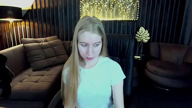 Alina Blonde online show from 05/03/26, 05:35