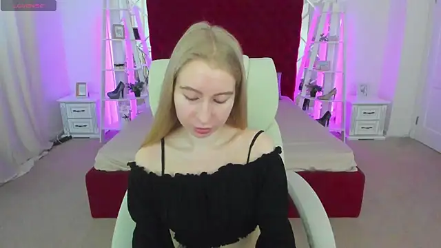 Alina Blonde online show from 06/07/26, 05:33