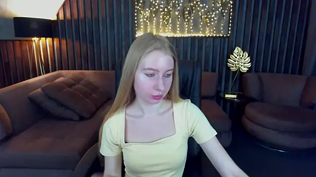 Alina Blonde online show from 06/11/26, 05:49