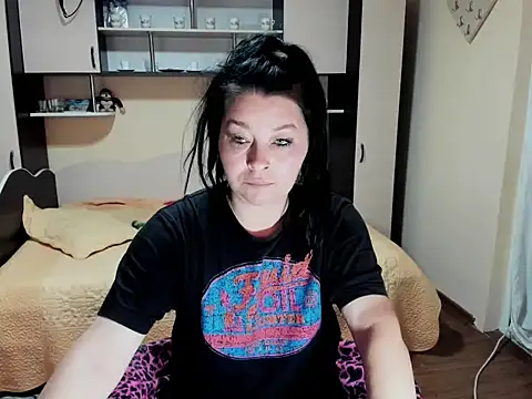 Snapshot of Soffy_Skye chatting on 05/06/26, 04:52 Soffy Skye online show from 05/06/26, 04:52
