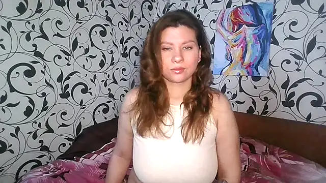 YourEmilie online show from 03/10/26, 01:49