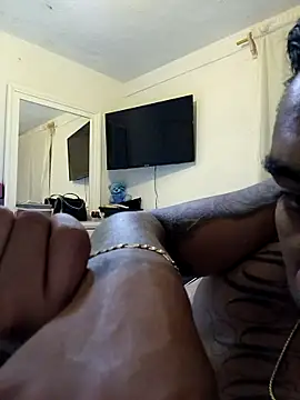 Snapshot of sonofgod19 chatting on 10/18/25, 08:26 sonofgod19 online show from 10/18/25, 08:26