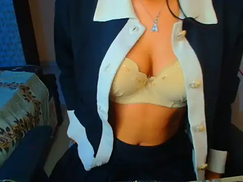 Arpitha07 online show from 12/14/25, 08:35