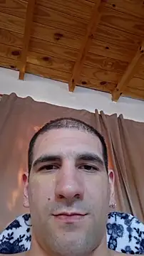 Snapshot of ObeyLust chatting on 12/18/25, 07:53 ObeyLust online show from 12/18/25, 07:53