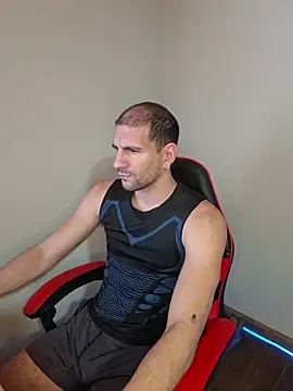 Snapshot of ObeyLust chatting on 02/13/26, 07:43 ObeyLust online show from 02/13/26, 07:43