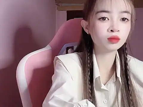 Suna7383 online show from 11/10/25, 02:49