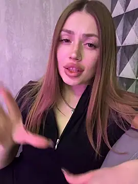 Elizabeth Tay online show from 03/14/26, 06:46