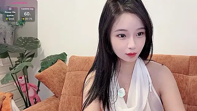 qiqi-2025 online show from 01/08/26, 10:56