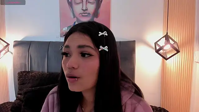 Evaa rosee  online show from 09/26/25, 12:31
