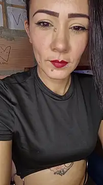 Lhia  online show from 11/29/25, 05:16