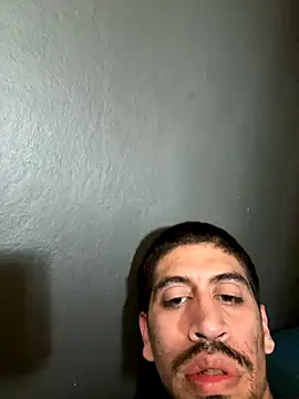 busnfatnutsLildee online show from 11/08/25, 10:19