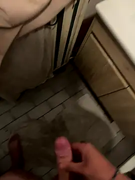 babyy47 online show from 09/17/25, 03:57