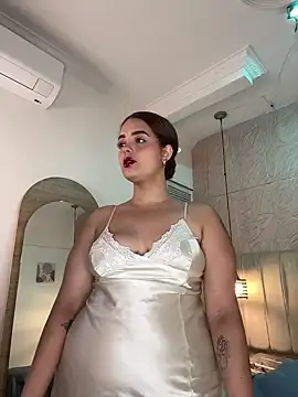 hannahst  online show from 05/11/26, 08:39