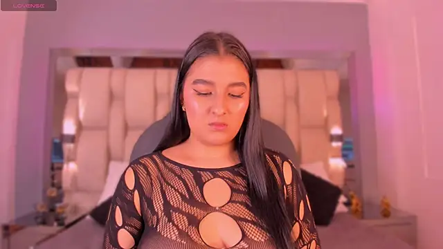 MariaFlowers online show from 12/17/25, 06:36