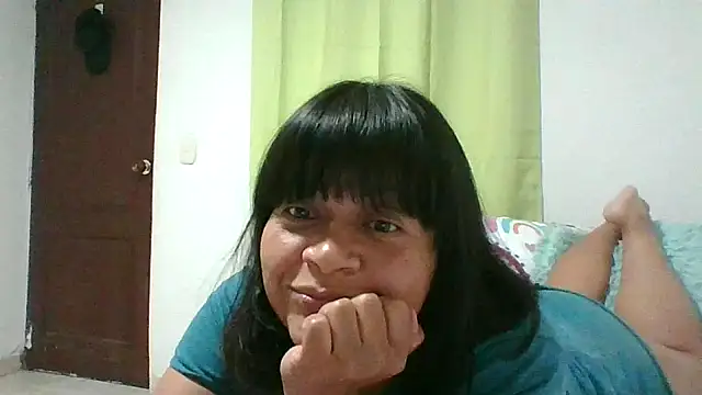 Snapshot of adri89-g chatting on 04/04/26, 01:04 adri89-g online show from 04/04/26, 01:04